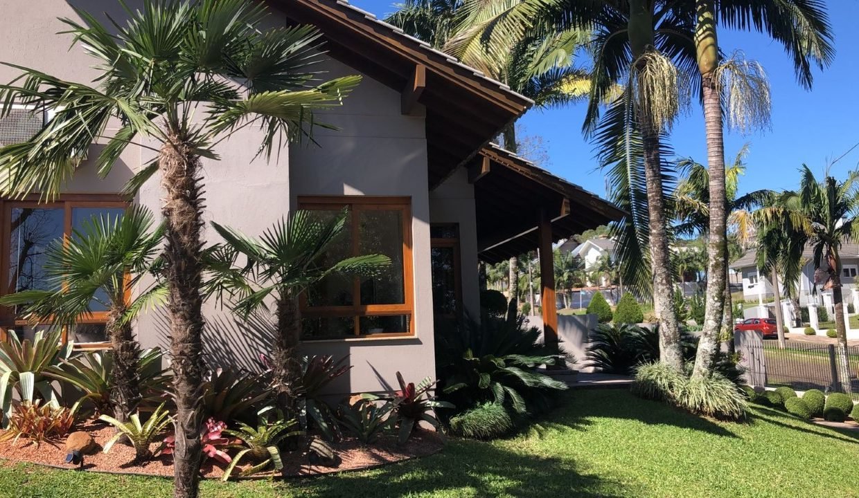 thumbnail_0d1cc689-6fbf-418c-881b-1aebee2b131e