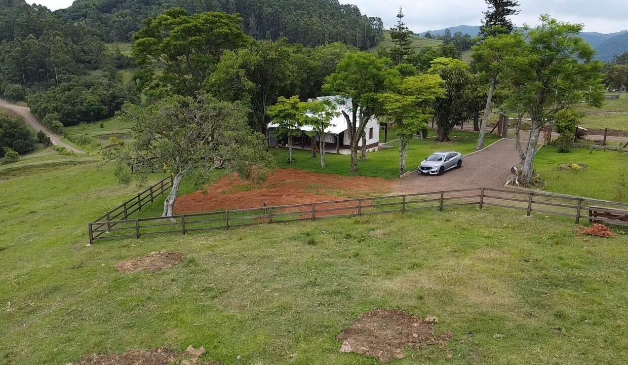 f7ca19ca-7cda-48cf-a046-82382bc56c4c