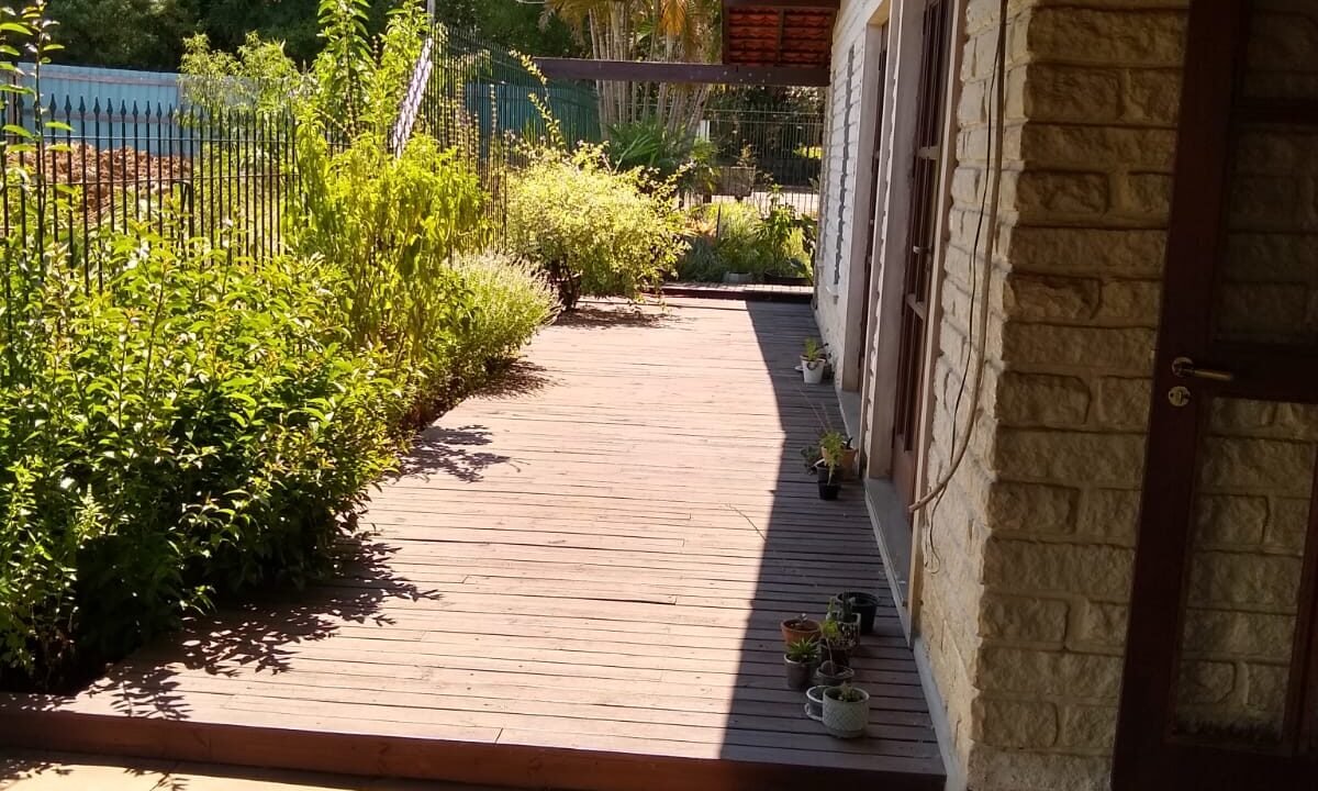 bfbd9598-d4a2-4a8a-8a9e-d09342b2c63c