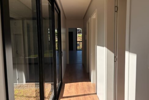 83231920-924d-4b27-9fd4-3015f3c6375a