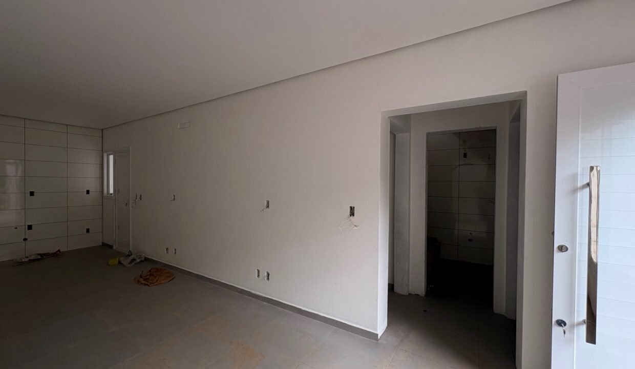 9e254f53-3934-40db-b90d-1b0764de99cd