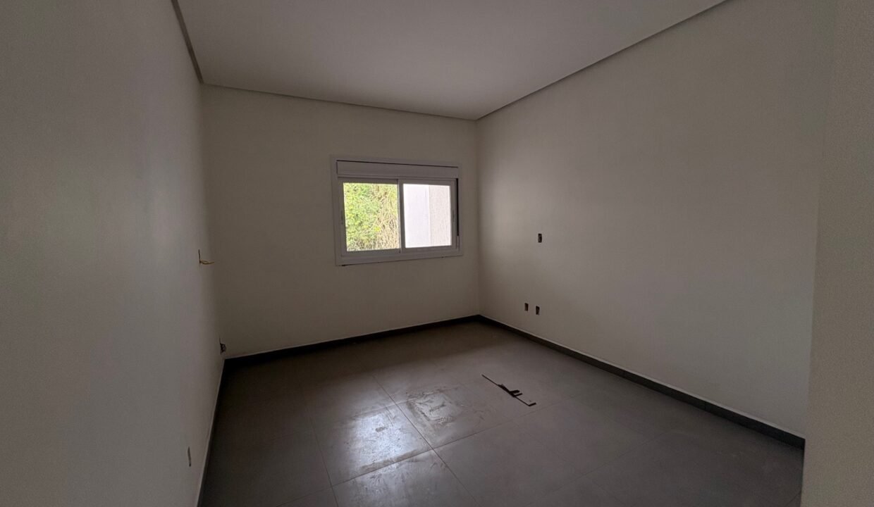 abec133a-e166-479b-8dfe-11c941aa5695