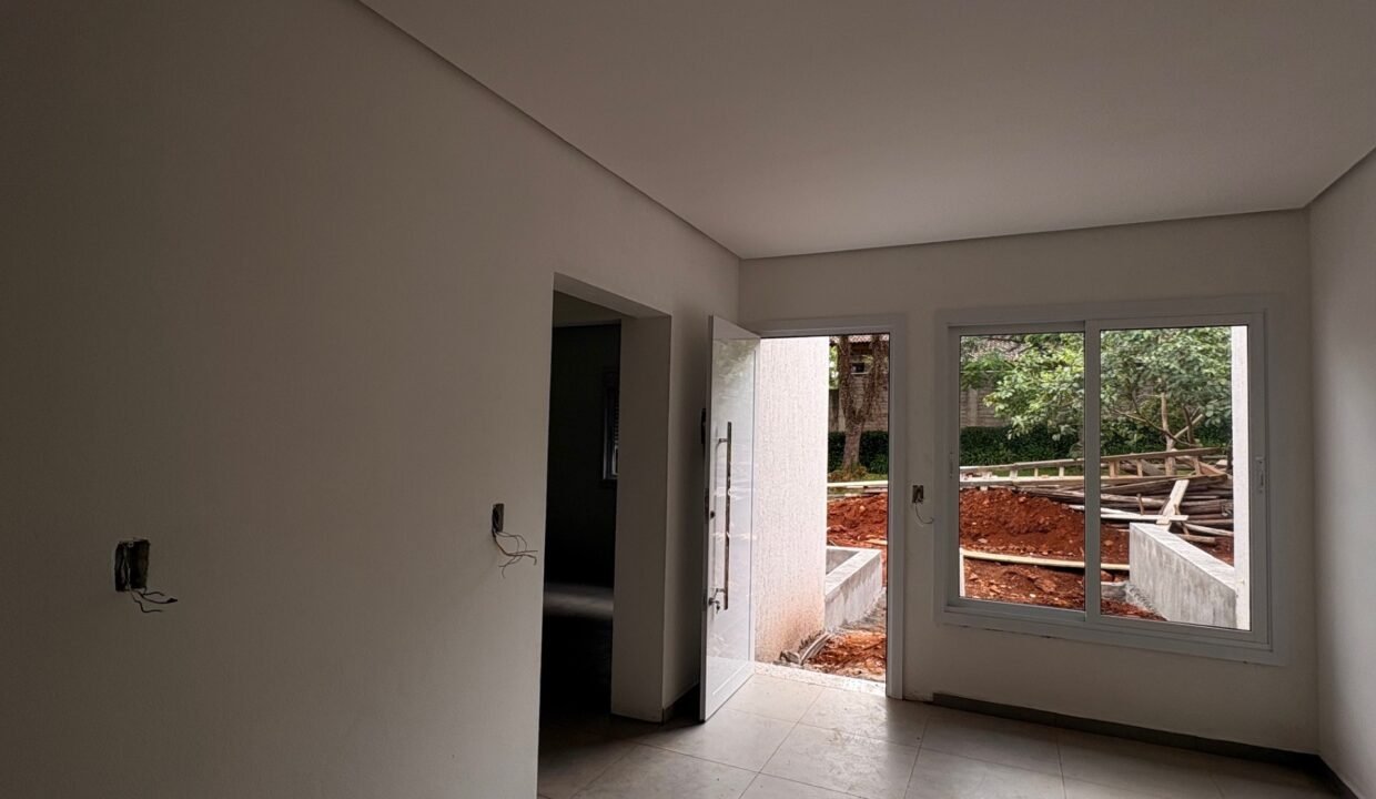 b933c587-4659-4701-a748-9822d7b5354c