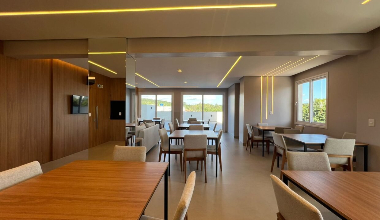 9dadad9e-50ec-4017-88de-6f7e4666c57a (1)