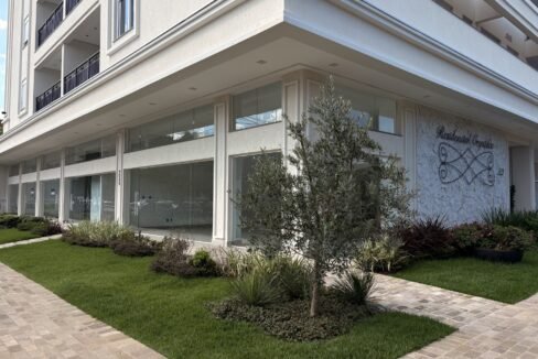 a18152de-8039-4fe5-8f64-e4ad19ffa409