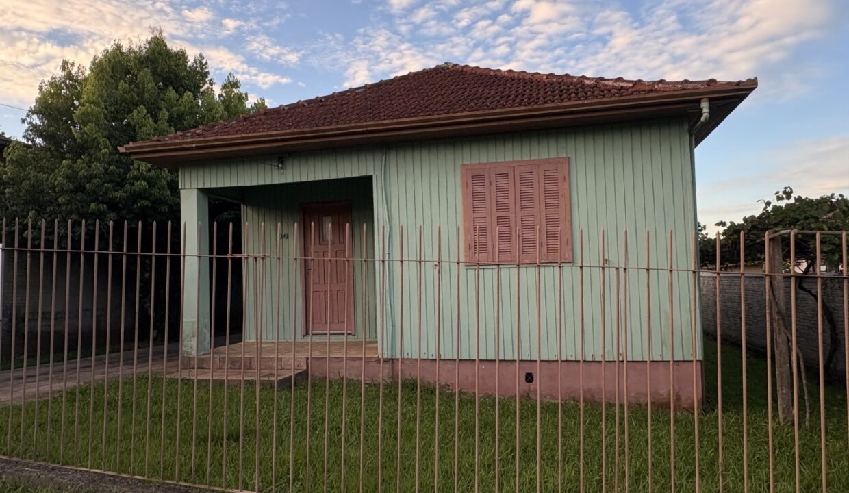 e9847868-98cc-4430-8638-fd17abcb4e14